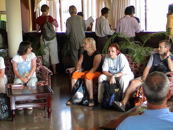 2002 15 Sri Lanka 288