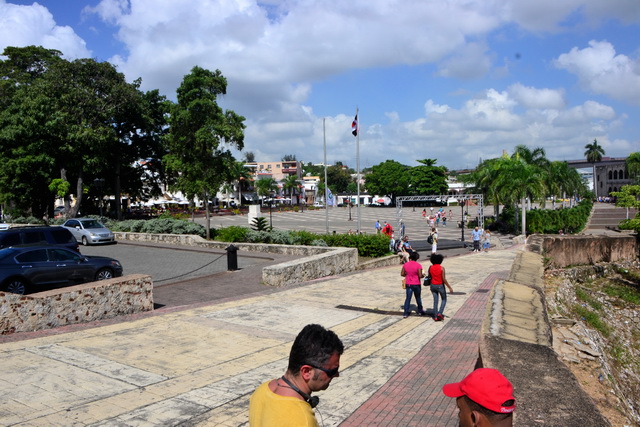 2013 24 DomRep 263