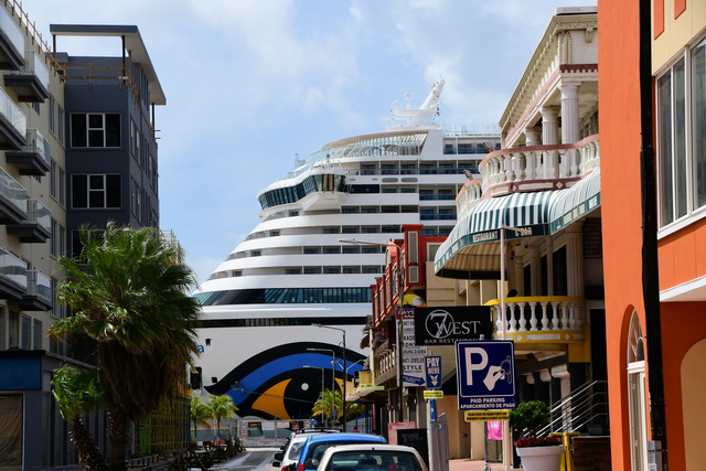 2019 11 14 ABC Insel mit AIDA Perla 060