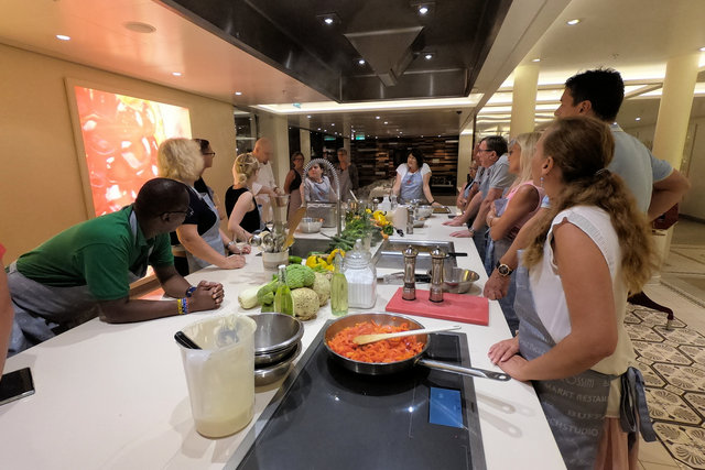 2019 11 14 ABC Insel mit AIDA Perla 128