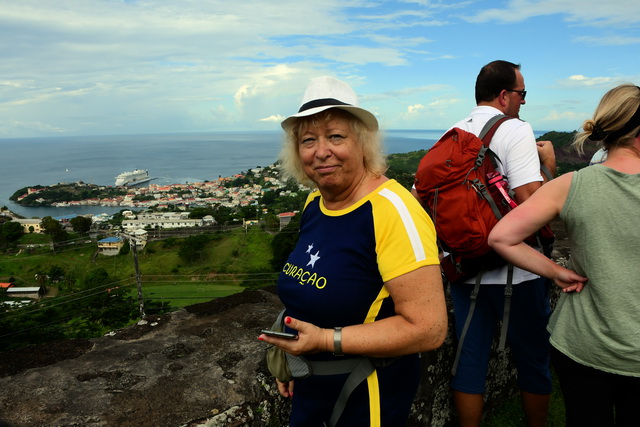 2019 11 14 ABC Insel mit AIDA Perla 106