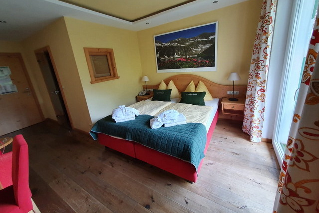 2020 10 06 Hotel Maximilian Meran 003