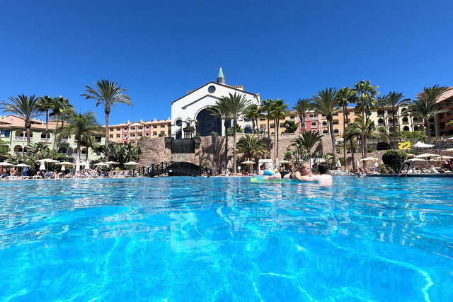 2020 10 06 Hotel Maximilian Meran 021