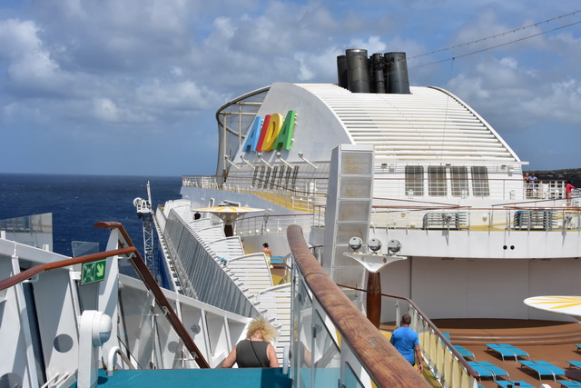 2025 04 01   Curacao   Willemstaa 011