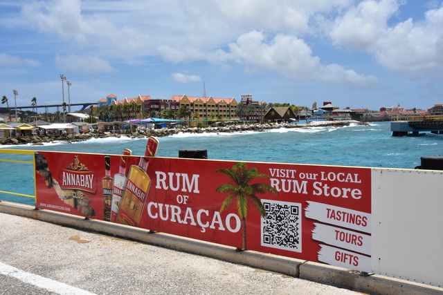 2025 04 01   Curacao   Willemstaa 012