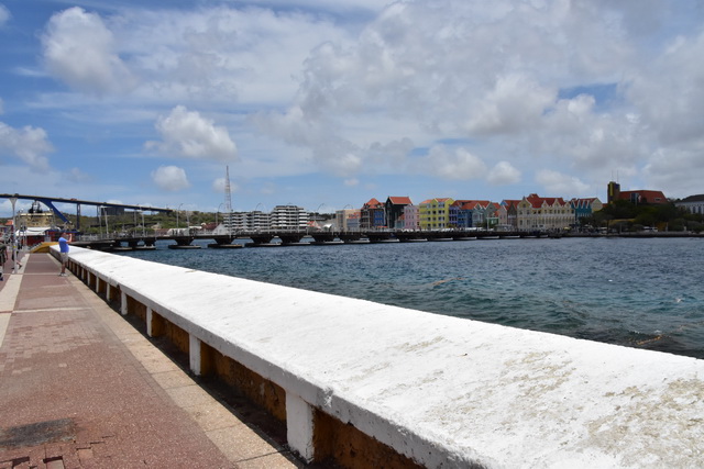 2025 04 01   Curacao   Willemstaa 018