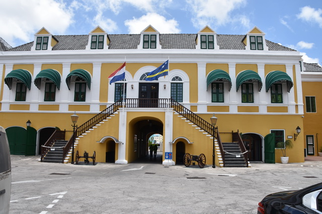 2025 04 01   Curacao   Willemstaa 032