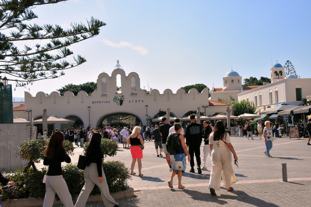 2025 04 01   Curacao   Willemstaa 062